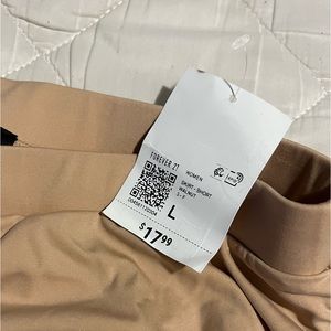 Scrunched khaki skirt